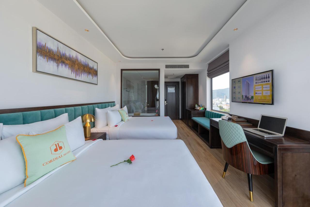 Cordial Grand Hotel Da Nang Beach - Infinity Rooftop Pool Exteriér fotografie